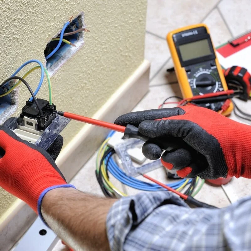 Stroomstoring of een groep die eruit springt? Laat de storing zoeken door een elektricien in je regio via GekeurdeVakman.