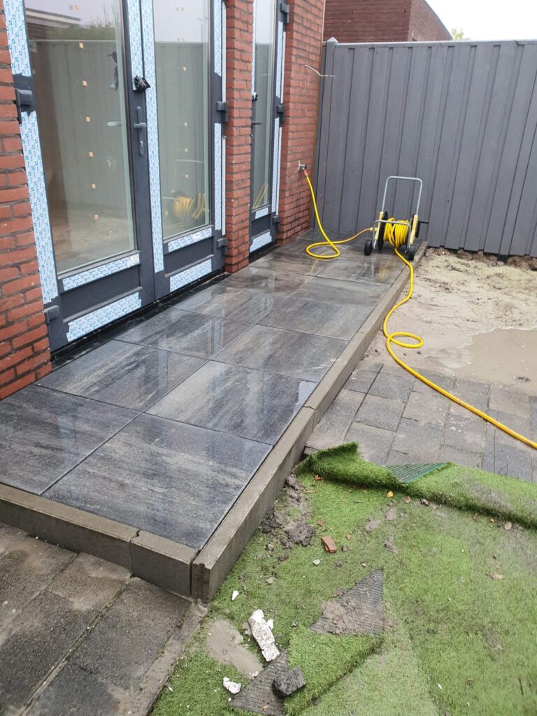 Kozijnen & deuren door VP Bouw in Drenthe